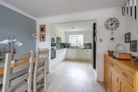 16 Ashmeade Close, York, YO24 2YB