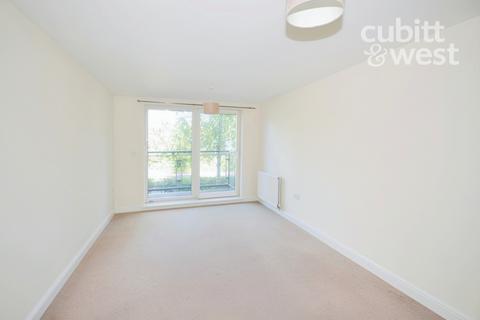 2 bedroom apartment to rent, Commonwealth Drive, Crawley RH10