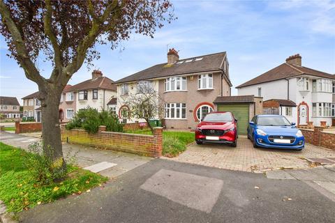 4 bedroom semi-detached house for sale, Hythe Avenue, Bexleyheath, Kent, DA7