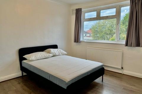 1 bedroom maisonette to rent, Arundel Drive, Harrow HA2