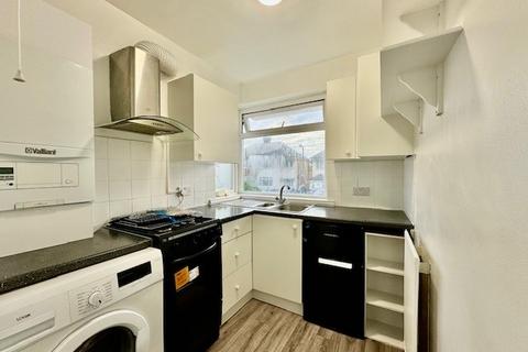 1 bedroom maisonette to rent, Arundel Drive, Harrow HA2