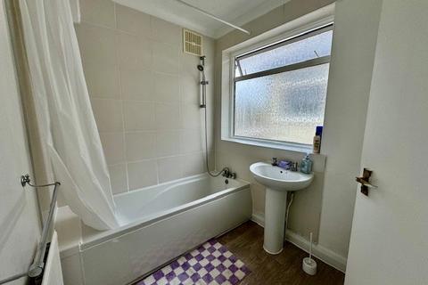 1 bedroom maisonette to rent, Arundel Drive, Harrow HA2