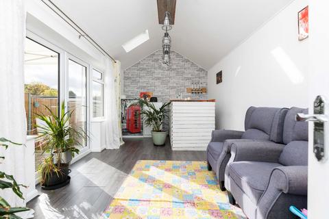 30 Austen Paths, Stevenage, SG2 0NR