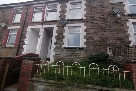 3 bedroom terraced house to rent, Castle Street, Cwmparc,