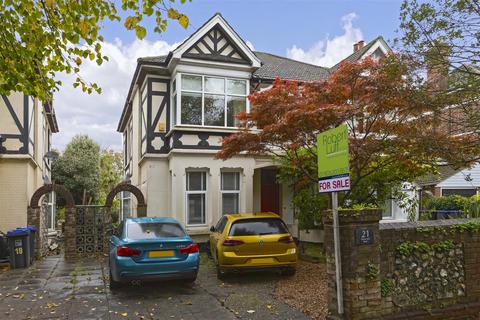 4 bedroom house for sale, Chesswood Road, Worthing