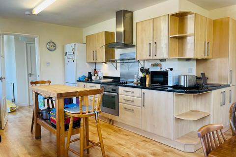 17 Moorland View, Buckfastleigh, TQ11 0AF