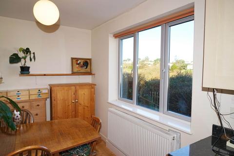 17 Moorland View, Buckfastleigh, TQ11 0AF