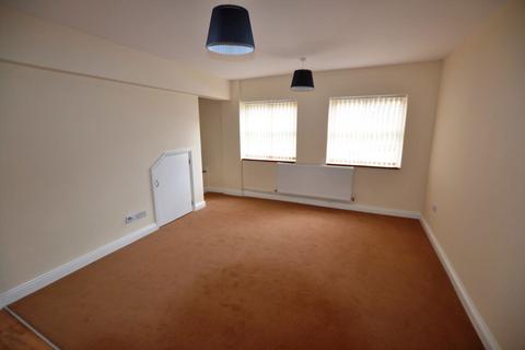 2 bedroom terraced house to rent, Luton, Bedfordshire