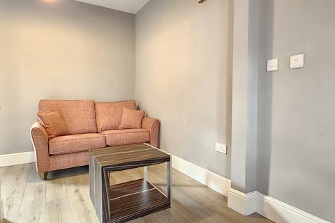 2 bedroom flat to rent, Gibraltar Street, Sheffield S3