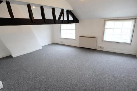 2 bedroom apartment to rent, Melton Road, Oakham LE15