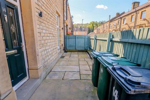 3 bedroom end of terrace house for sale, Hoffman Street, Huddersfield