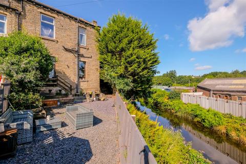 3 bedroom end of terrace house for sale, Hoffman Street, Huddersfield