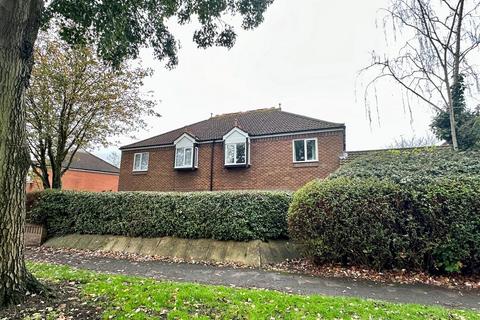 42 Ella Park, Anlaby, Hull, HU10 7EP