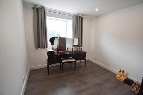 2 bedroom flat to rent, Alma Road Sidcup DA14