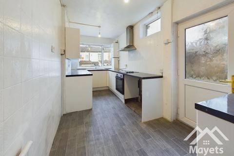 2 bedroom terraced house to rent, Lynthorpe Road, Blackburn