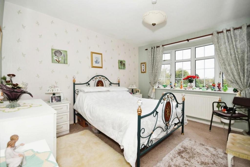 BEDROOM 3.jpg
