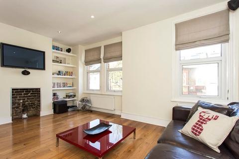 2 bedroom maisonette to rent, Ingelow Road, London SW8