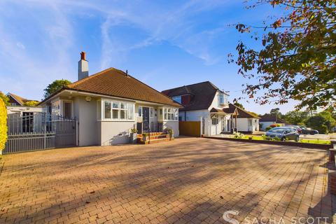 2 bedroom detached house for sale, Claremount Gardens, Epsom, KT18