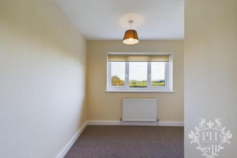 3 bedroom semi-detached house to rent, Pontac Road, New Marske, Redcar