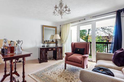 1 bedroom flat for sale, Watersmeet, Chesil Street, Winchester, Hampshire, SO23