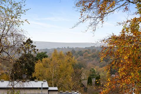 5 bedroom detached house for sale, St. Johns Road, Crowborough, TN6