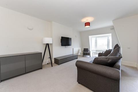 4 bedroom apartment to rent, Park Road, London, NW8