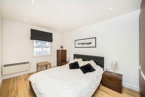 2 bedroom flat for sale, Gainsford Street, London SE1