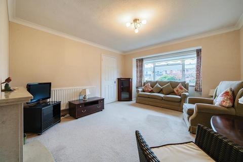 3 bedroom terraced house to rent, Faulkner Way,  High Wycombe,  HP13