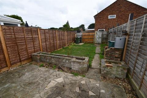 20 Burden Way, Guildford, GU2 9RD