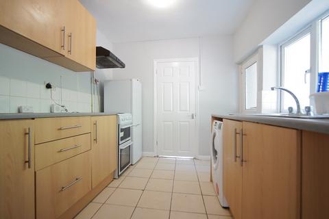 3 bedroom end of terrace house to rent, Primrose Lane, Bristol BS15