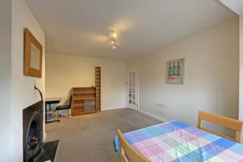 1 bedroom apartment for sale, Meadow Walk, Ewell Village, Surrey, KT17