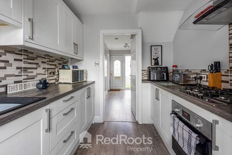 9 Brierley Crescent, South Kirkby, Pontefract, WF9 3BS