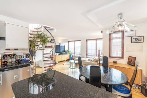 1 bedroom flat for sale, Flask Walk, Hampstead, London, NW3