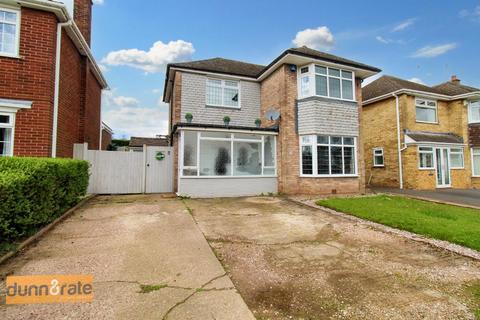 3 bedroom detached house for sale, Sutherland Crescent, Stoke-On-Trent ST11