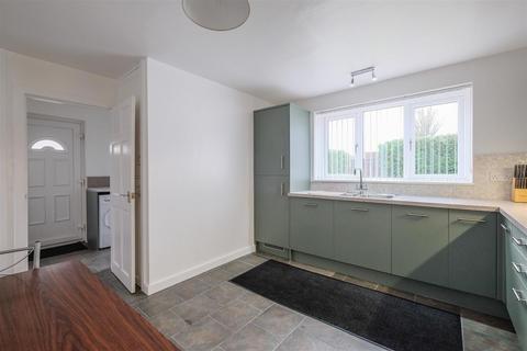 3 Arnold Royd, Brighouse, HD6 3LB