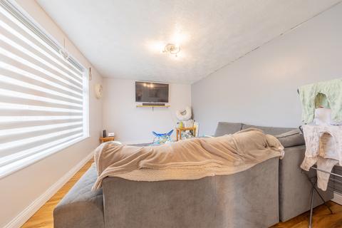 3 bedroom semi-detached house for sale, Maplebeck Avenue, Meden Vale NG20