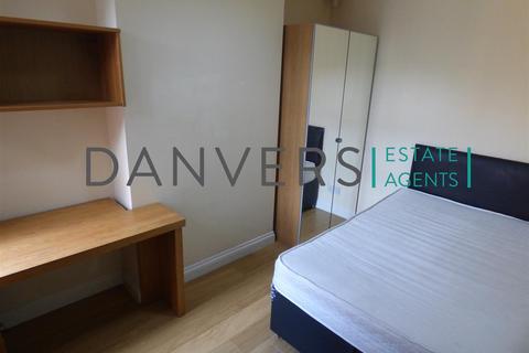 2 bedroom property to rent, Barclay Street, Leicester LE3