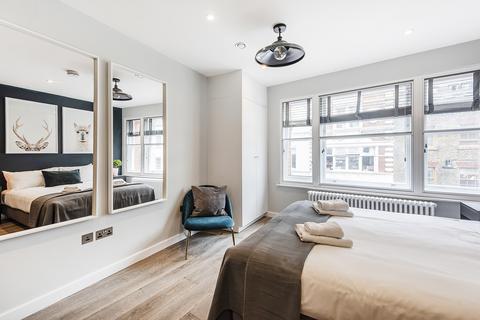 undefined, Leman Street, London E1
