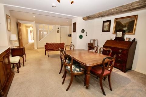 3 bedroom maisonette for sale, St. Thomas Street, Wells, Somerset