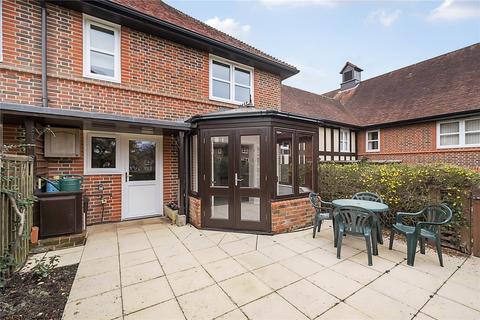 2 bedroom retirement property for sale, Mytchett Heath, Camberley GU16