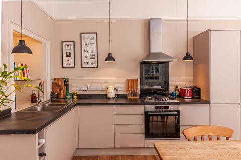 1 bedroom flat for sale, 2 Portland Place, Bath BA1