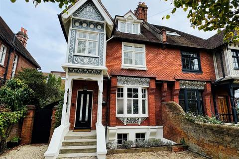 4 bedroom semi-detached house for sale, Queen Street, Henley-On-Thames RG9