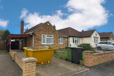 2 bedroom detached bungalow for sale, Southdown Drive, Leicester LE4