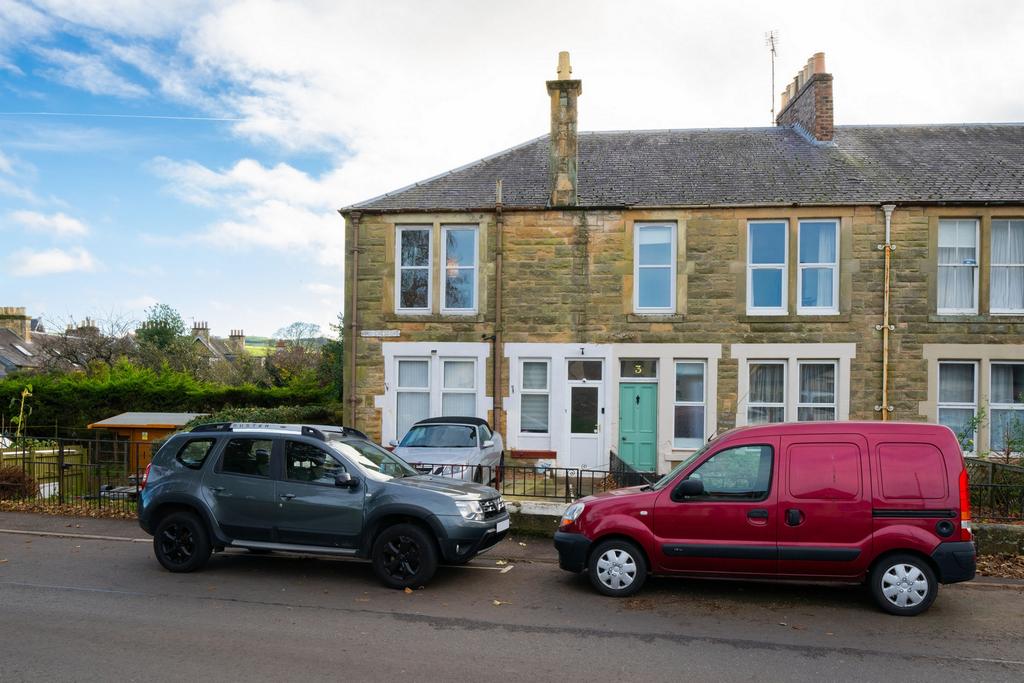 Hill Crescent, Cupar, KY15 2 bed flat for sale £105,000