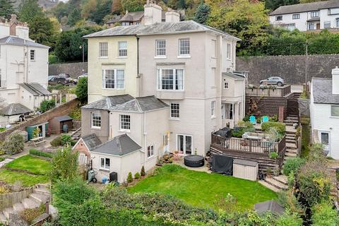 4 bedroom semi-detached house for sale, Worcester Road, Malvern