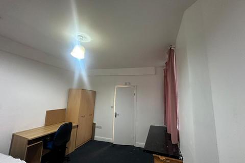 Studio to rent, Peacock Lane, Leicester LE1