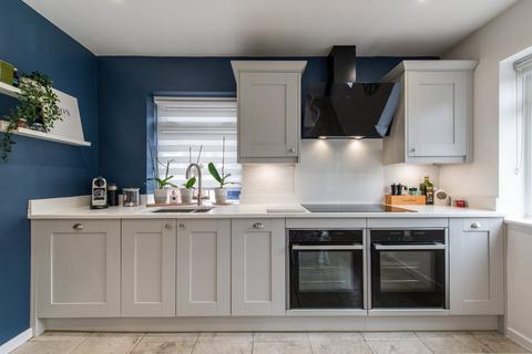 21 Denesway, Meopham, Gravesend, DA13 0EA