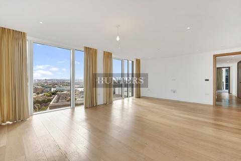 3 bedroom apartment to rent, Admiralty House, Vaughan Way, London, E1W