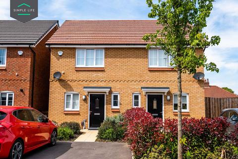 2 bedroom semi-detached house to rent, Millbank Lock, Partington, M31