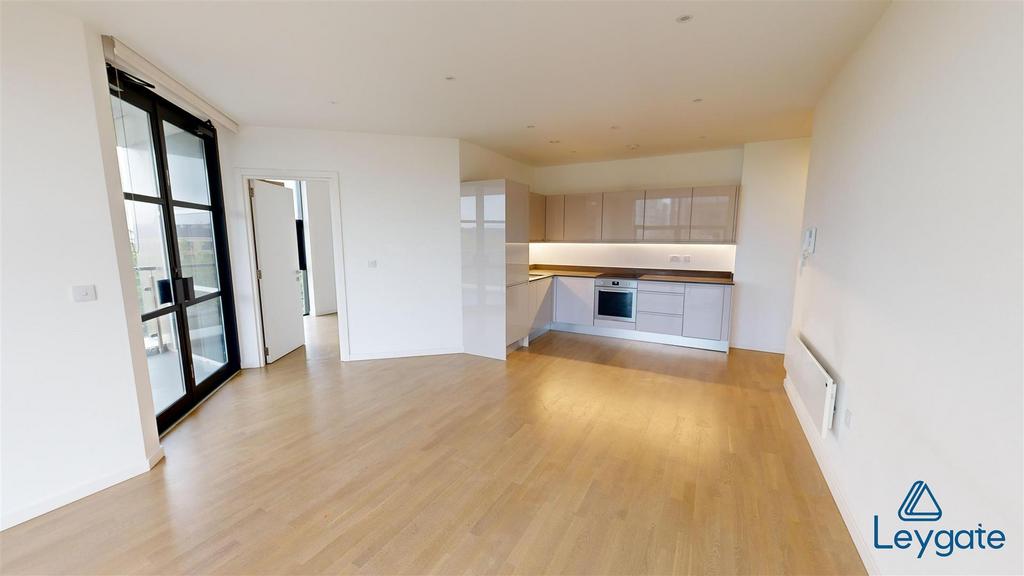 Median-House-302-340-Silbury-Boulevard-Open-Plan-K